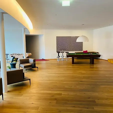 Luxus-mountain-suite Rocca Bella Mit Dampfbad & Saisonalem Aussen-pool Apartment Flims