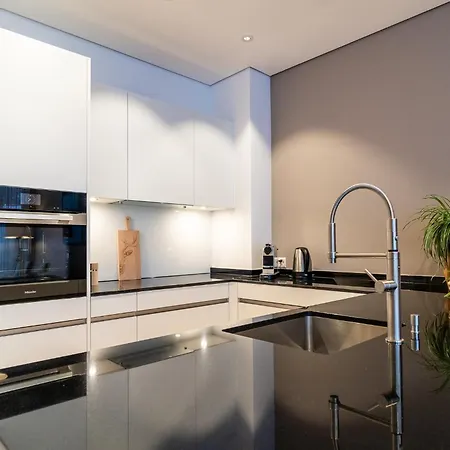 Luxus-mountain-suite Rocca Bella Mit Dampfbad & Saisonalem Aussen-pool Apartment Flims