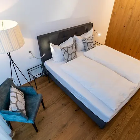 Apartment Luxus-mountain-suite Rocca Bella Mit Dampfbad & Saisonalem Aussen-pool Flims