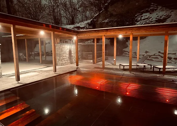 Luxus-mountain-suite Rocca Bella Mit Dampfbad & Saisonalem Aussen-pool Flims