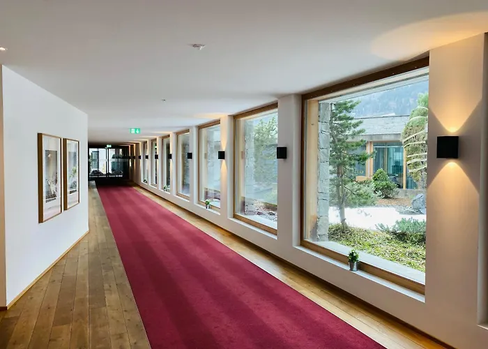 Luxus-mountain-suite Rocca Bella Mit Dampfbad & Saisonalem Aussen-pool Flims