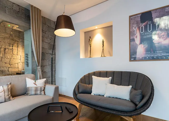 Luxus-mountain-suite Rocca Bella Mit Dampfbad & Saisonalem Aussen-pool Flims