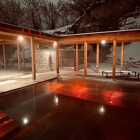 Luxus-mountain-suite Rocca Bella Mit Dampfbad & Saisonalem Aussen-pool Flims