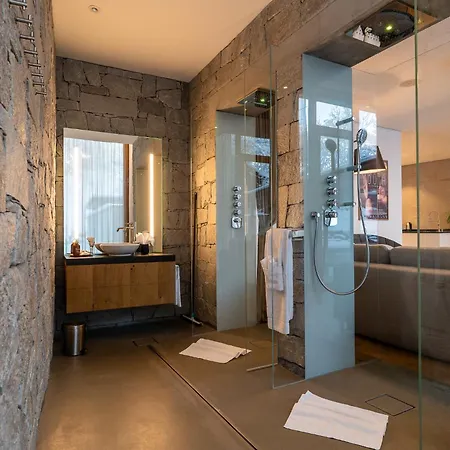 Luxus-mountain-suite Rocca Bella Mit Dampfbad & Saisonalem Aussen-pool Flims